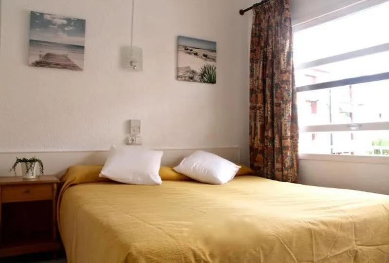 Hotel Gabarda Palmanova 2*,