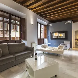 Aparthotel Tuguest Elvira With Parking ***
