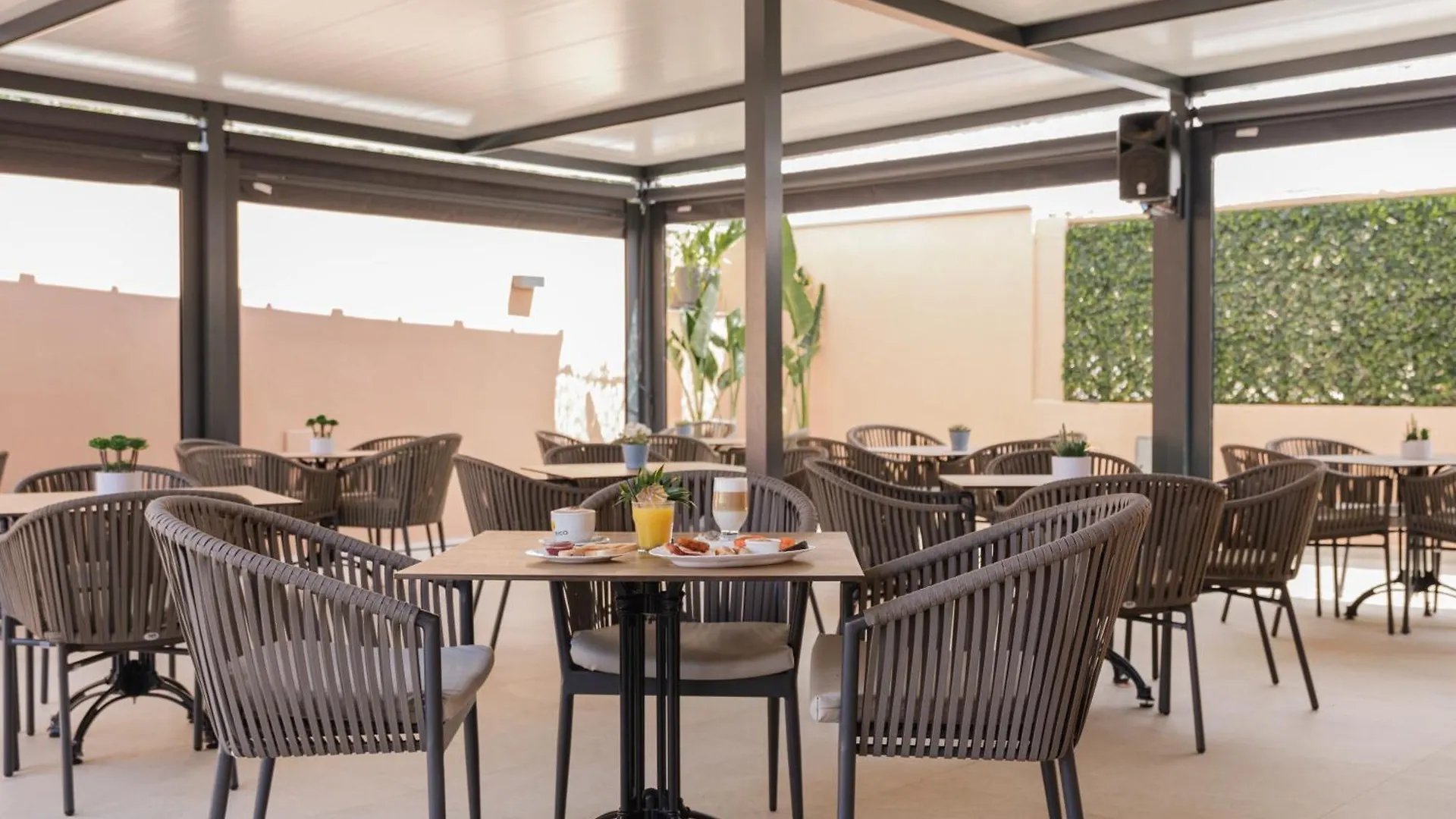 Hotel Gabarda Palma Nova  2*, Palma Nova (Mallorca) Spain